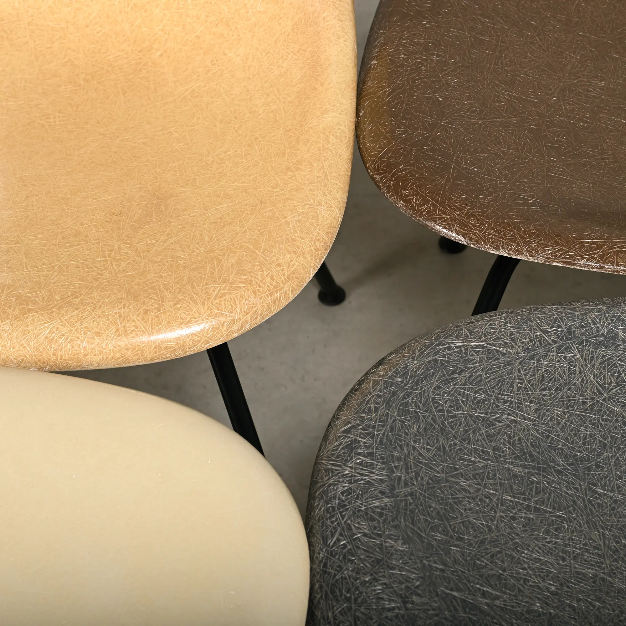 Charles & Ray Eames DSX Side Chair multicolor set - Image 6