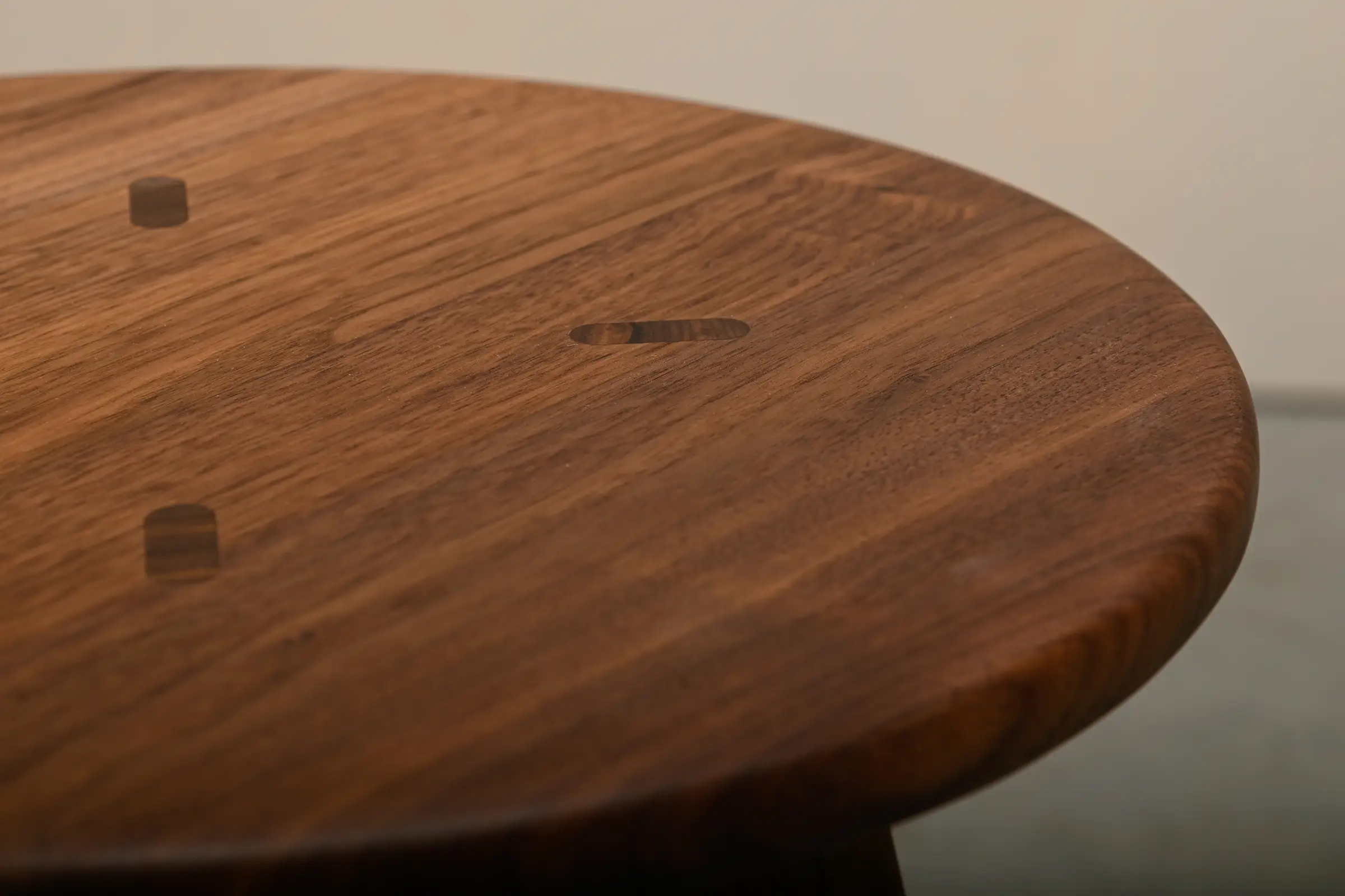 Jean Prouvé Tabouret Bois Walnut, Vitra